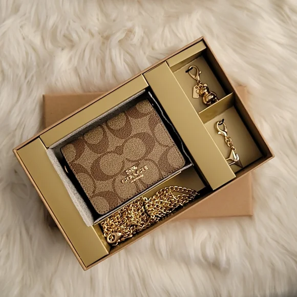 Coach Boxed Mini Wallet On A Chain In Blocked Signature Canvas - Picture 10 of 10